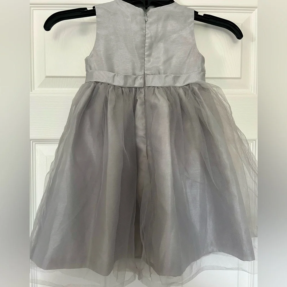 Gymboree grey satin dress with layered tulle skirt‎ Size 3T
